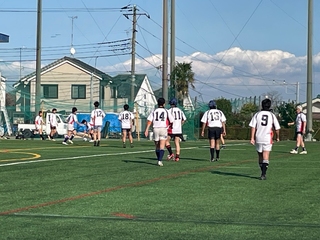 部活動支援に賛同してくれた、クラブチームと高校ラグビー部OBチームが再戦